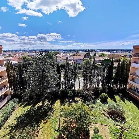 Grand Ensoleille Avec Parking Daire