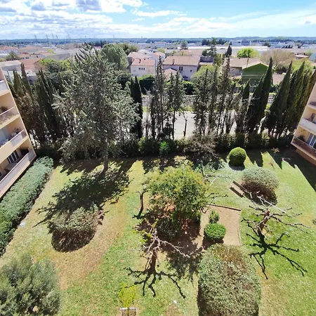 Grand Ensoleille Avec Parking Daire